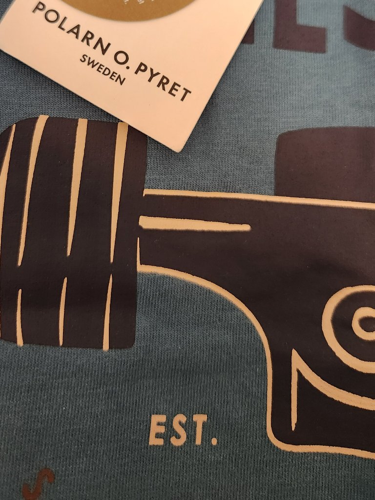 Polarn O' Pyret Freestyle Long Sleeve T-Shirt - 146/152 / 10/12 Yrs (Pre-Loved) — image 2 of 7